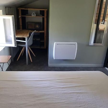 Petite Maison Type Loft En Plein Bourg D'Ambazac Exteriér fotografie